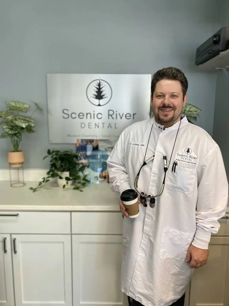 Scenic River Dental