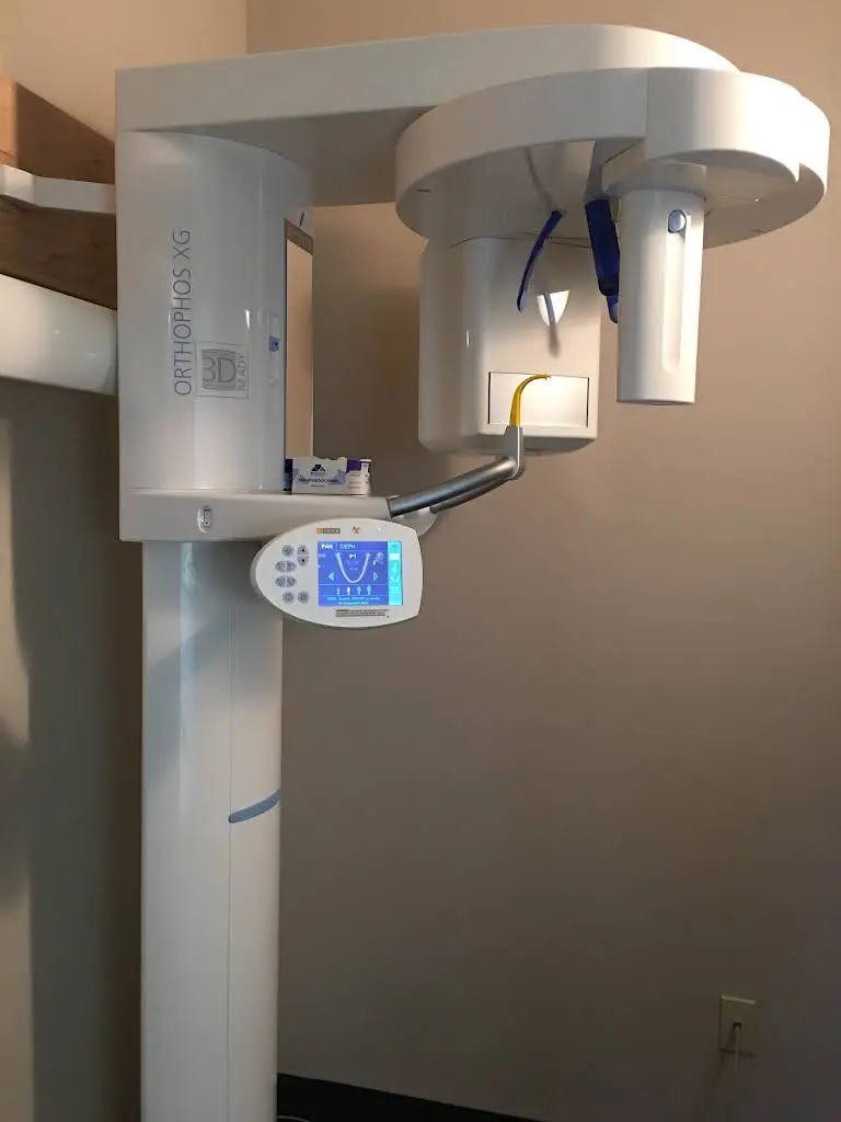 Lakes Orthodontics - Maplewood