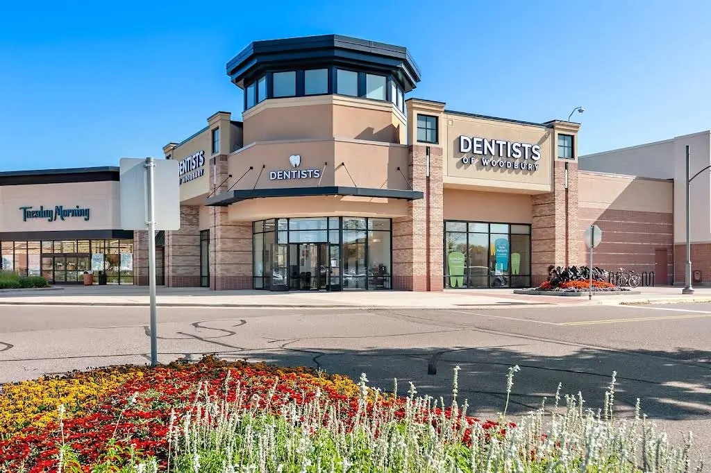 Dentists of Woodbury