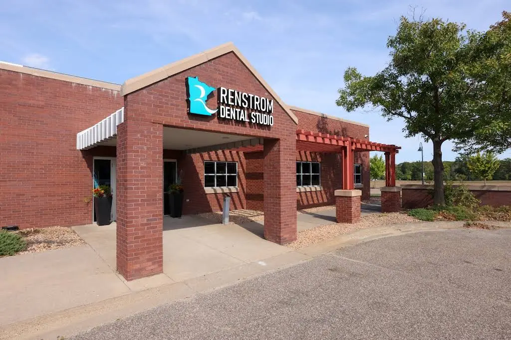 Renstrom Dental Studio