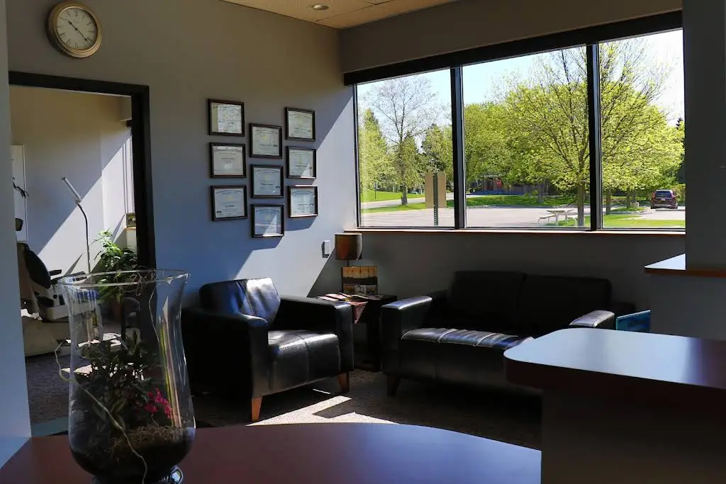 Renstrom Dental Studio