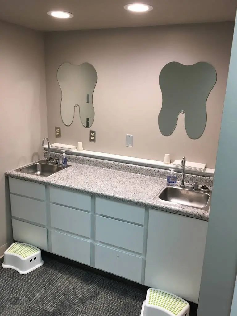 Ashleson Dental Care