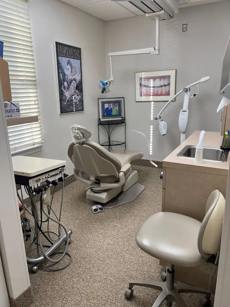 The Smile Design Center of Dr. Yehuda Lehrfield