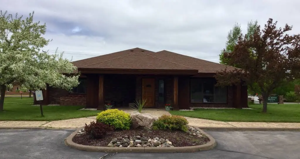 Hill Avenue Dental
