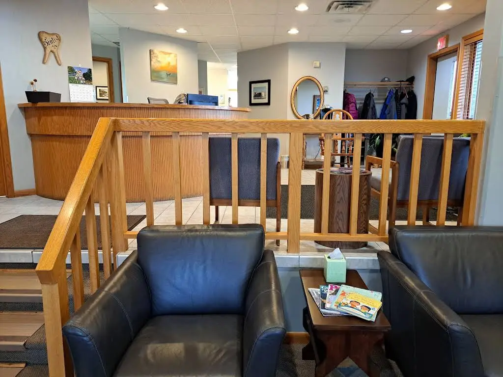 Summit Dental: Huneke Adam DDS