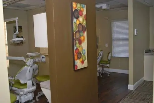 Oasis Dental Clinic – Dr. Ali Azad