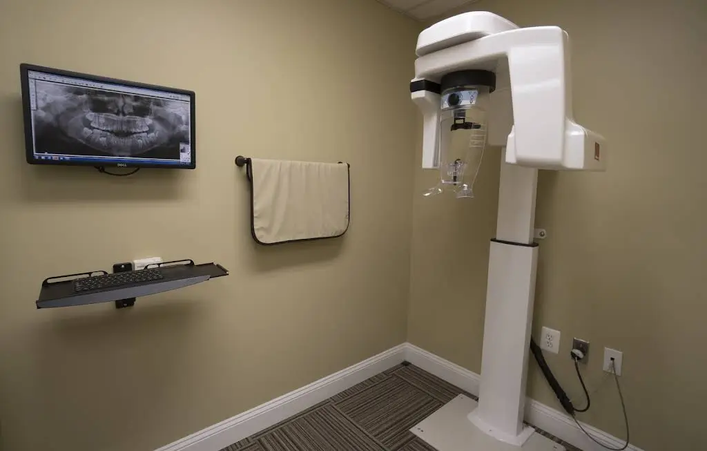 Oasis Dental Clinic – Dr. Ali Azad