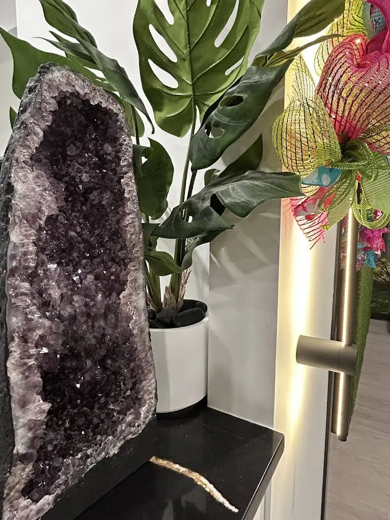 MODERN ZEN ORTHODONTICS