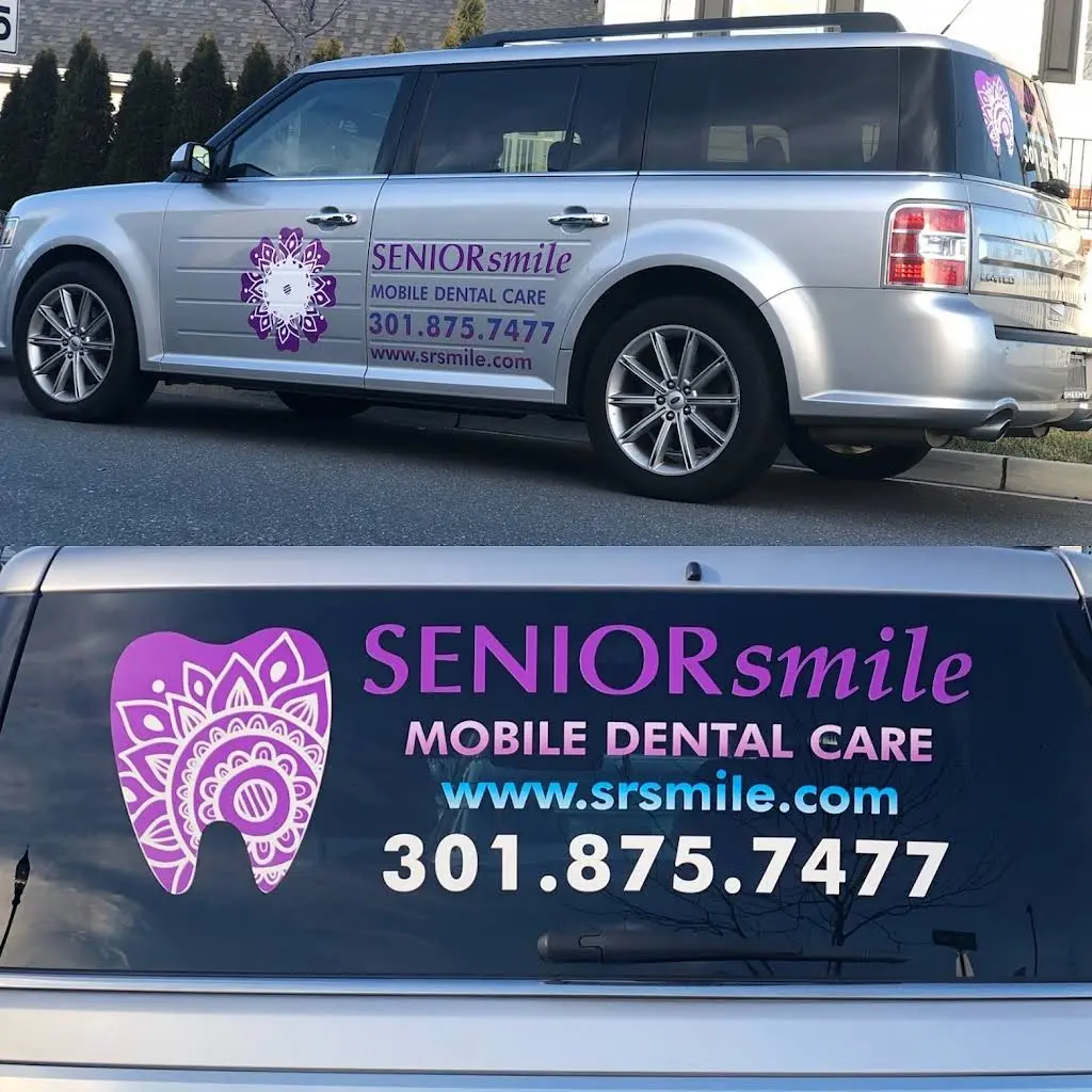SENIOR SMILE