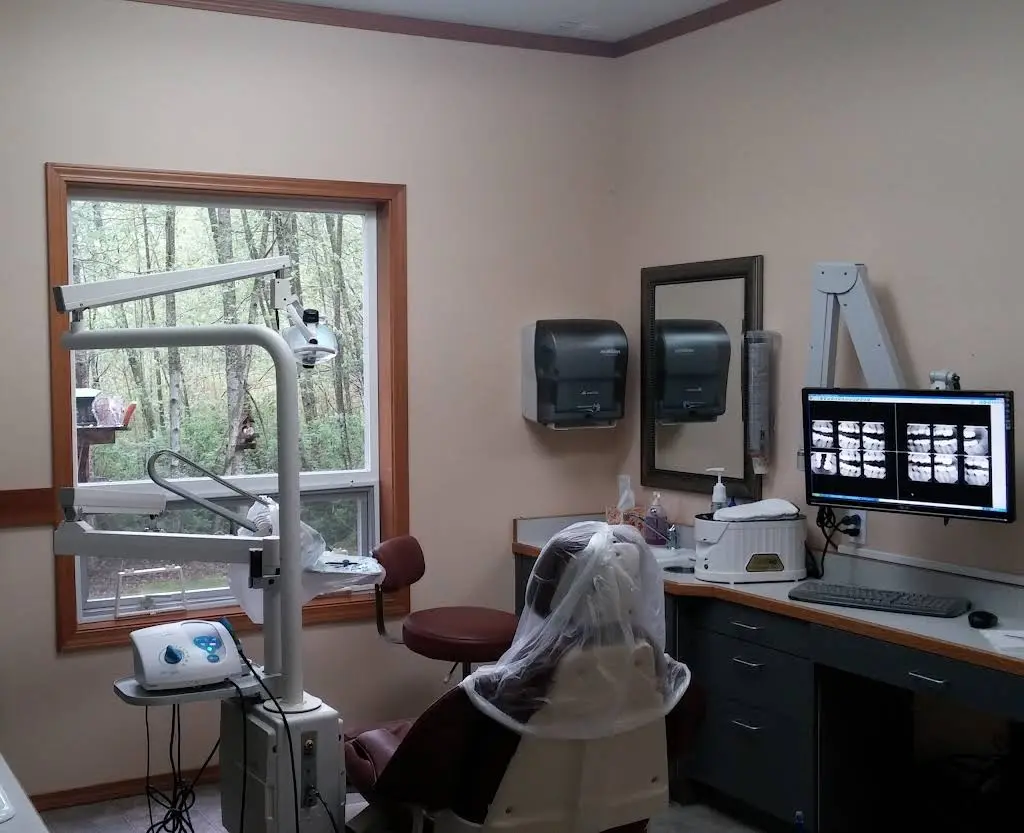 Fisher Distinctive Dentistry