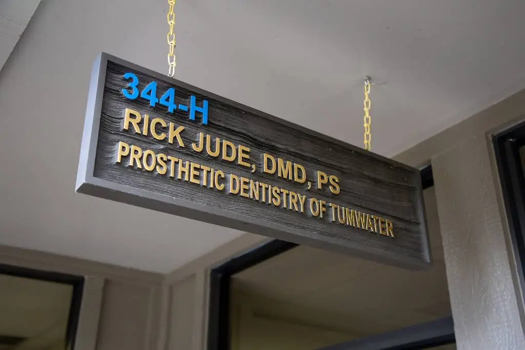 Prosthetic Dentistry of Olympia
