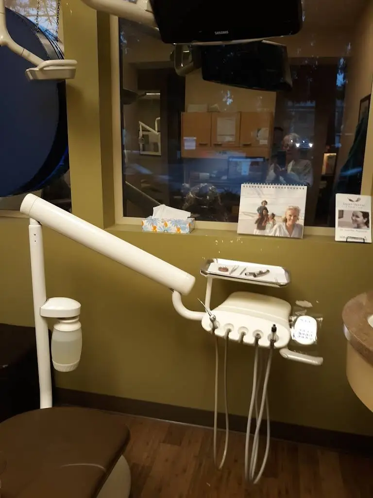 Light Dental Studios of Olympia