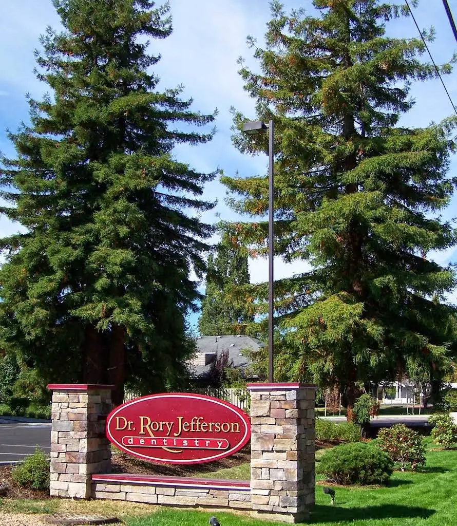 Rory Jefferson, DDS
