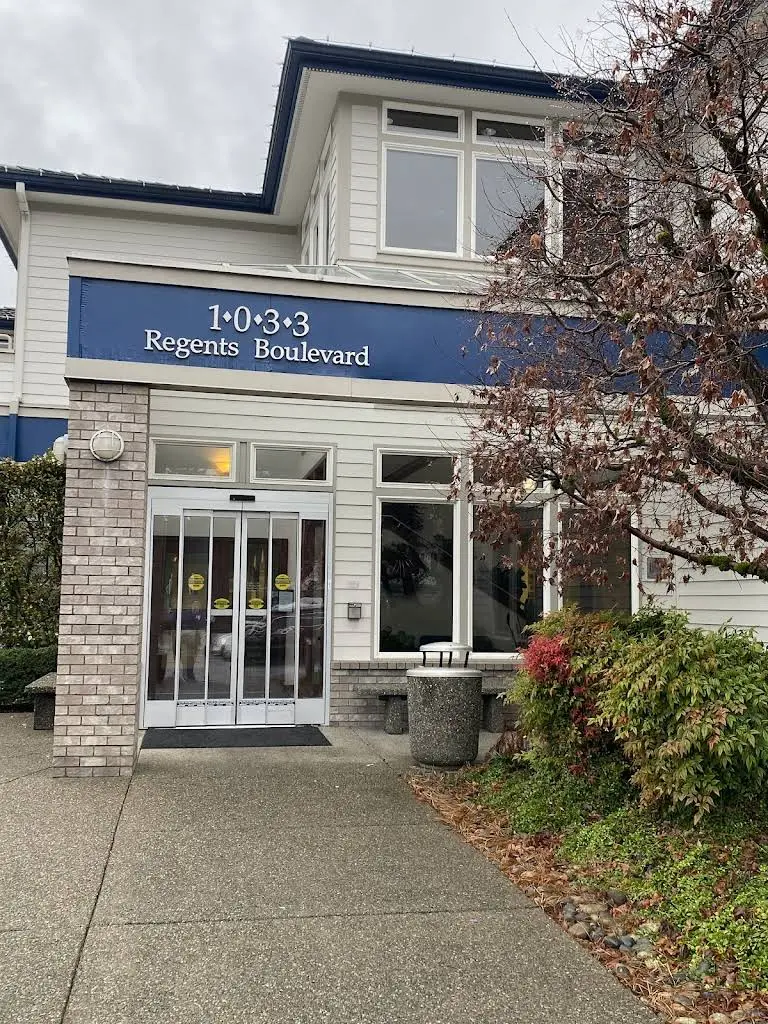 Light Dental Studios of Fircrest