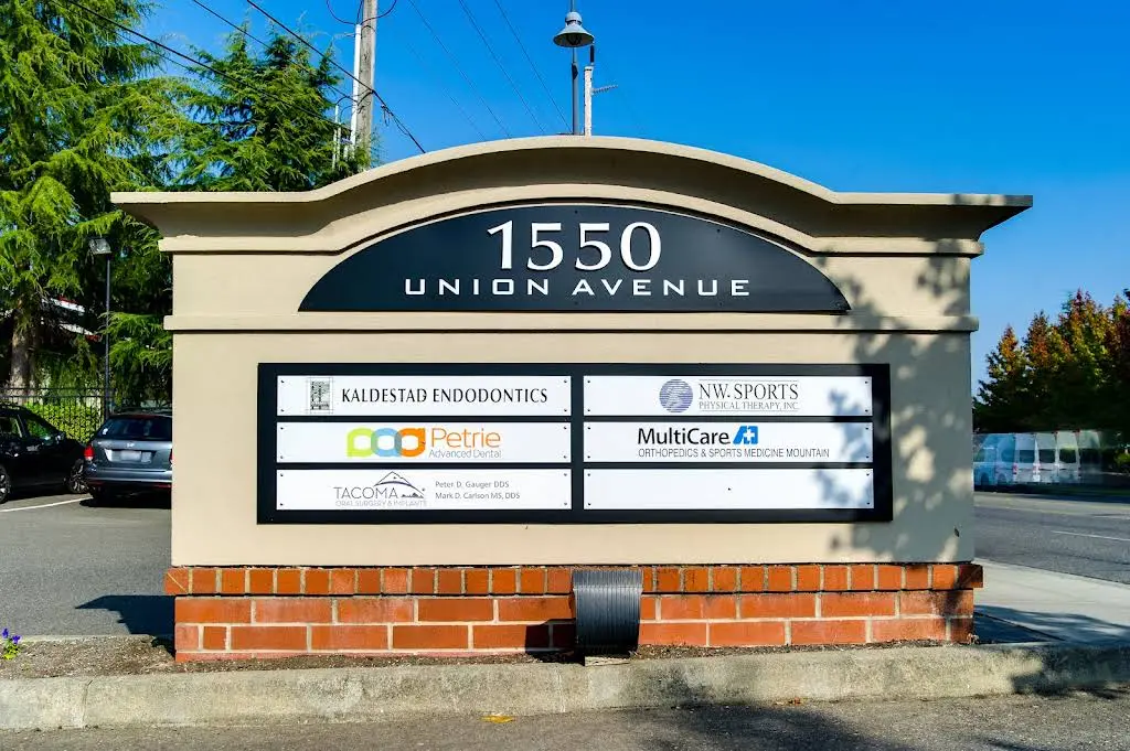 Petrie Advanced Dental