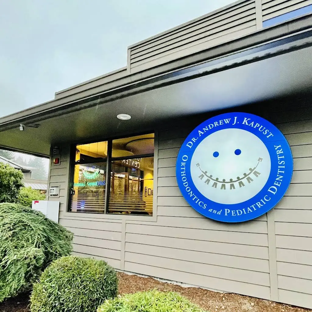 Andrew J. Kapust DDS, PS Orthodontics and Pediatric Dentistry
