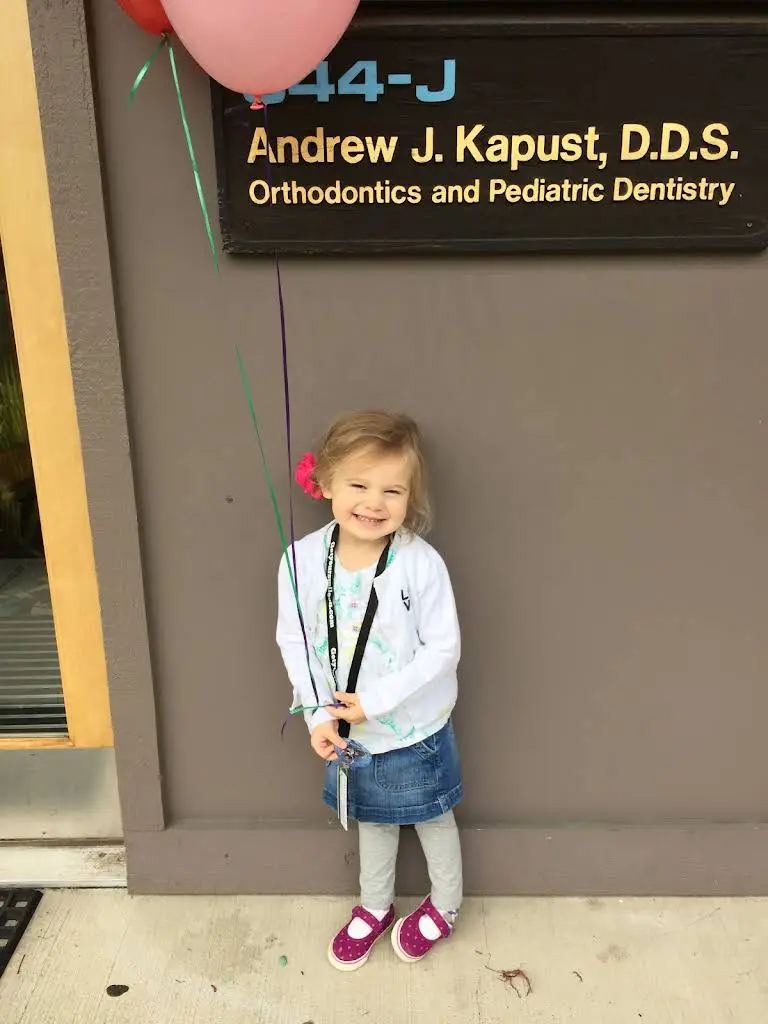 Andrew J. Kapust DDS, PS Orthodontics and Pediatric Dentistry