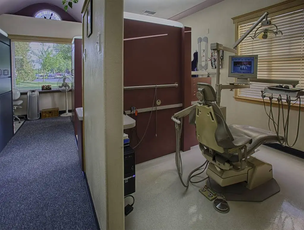 Kamkar Family & Gentle Dentistry