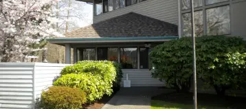 Issaquah Family Dental: Jeffrey M Zent DDS
