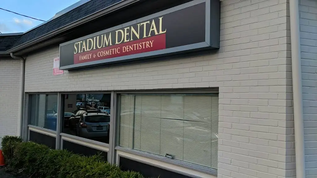 Stadium Dental Health Center