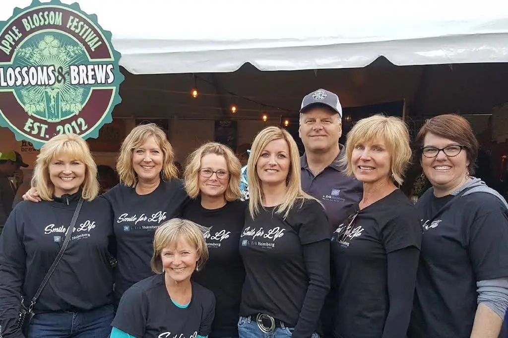 Smile For Life - Drs. Holmberg, Mooney & Associates