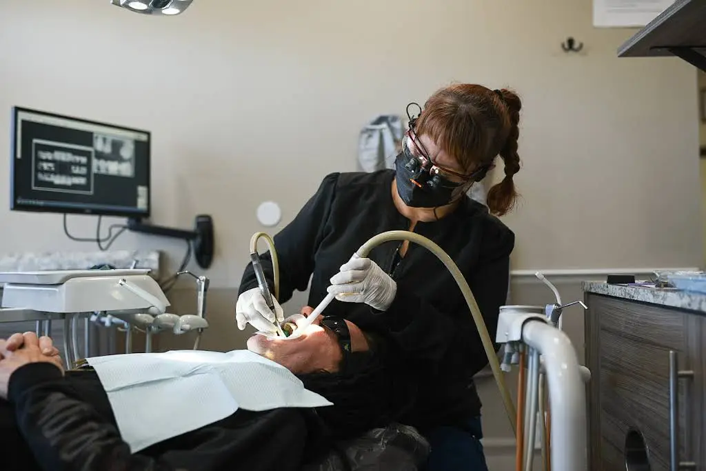 5 Mile Smiles Cosmetic & Restorative Dentistry