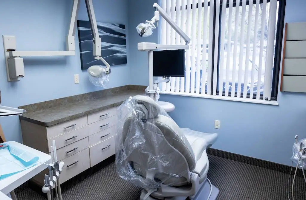 Max H. Molgard Jr, DDS, FACP
