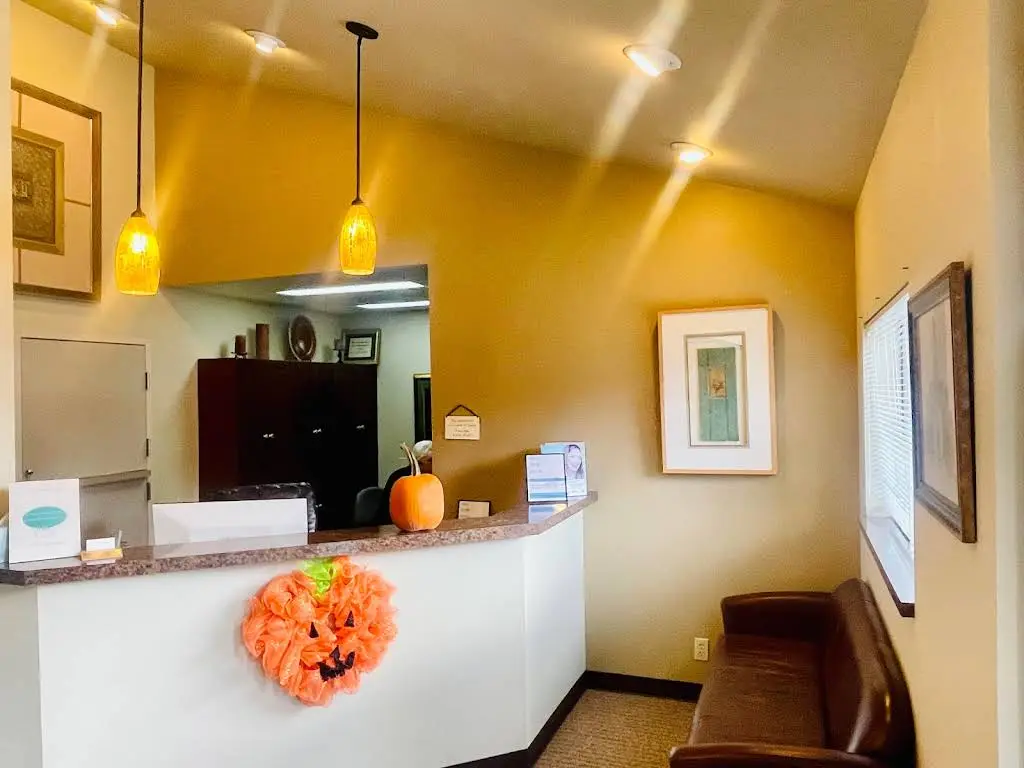 Von R. Tracy, DDS