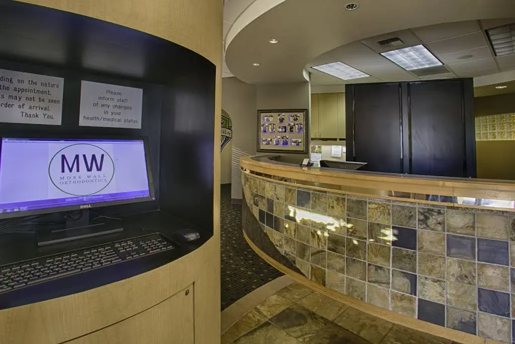 Moss Wall Orthodontics