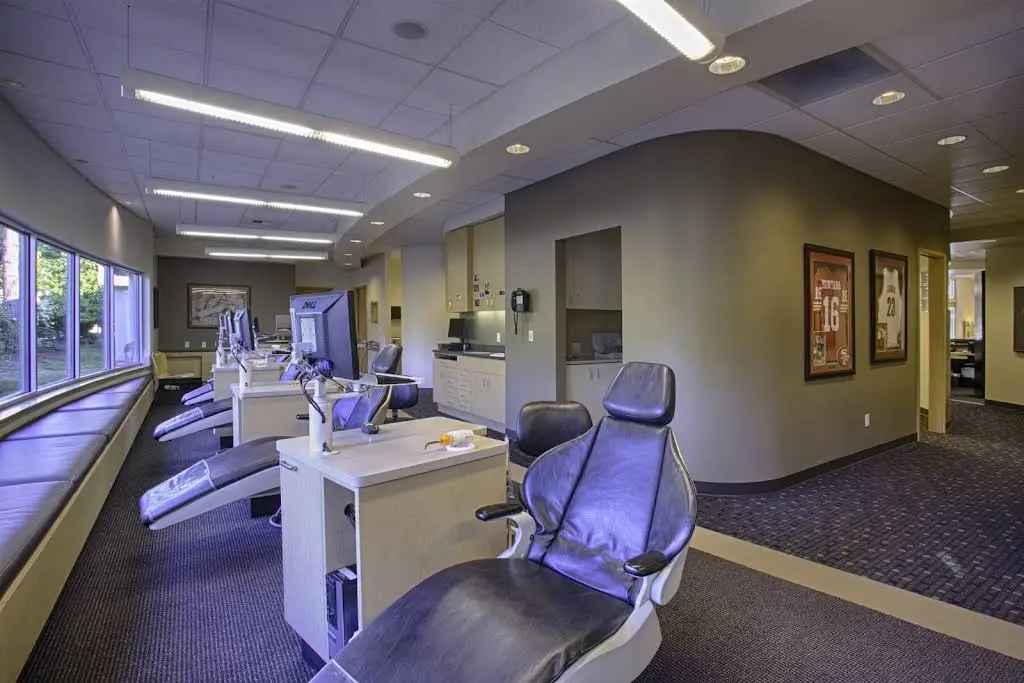 Moss Wall Orthodontics