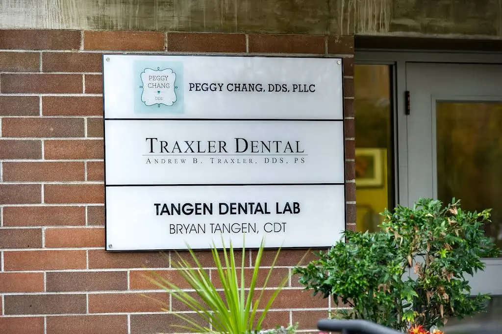 Traxler Dental