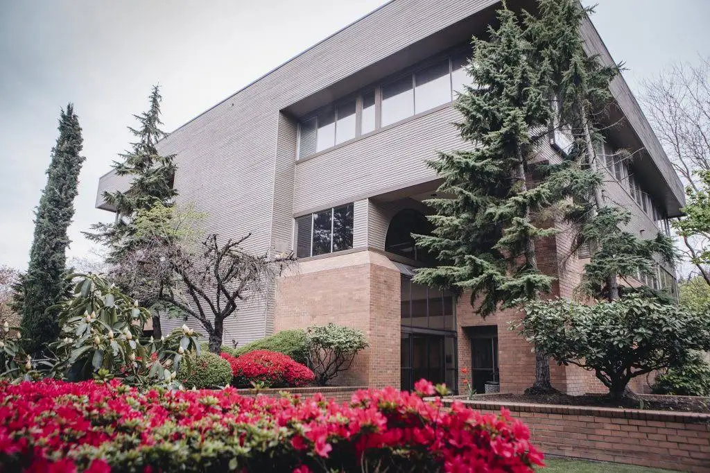 Redmond Endodontics