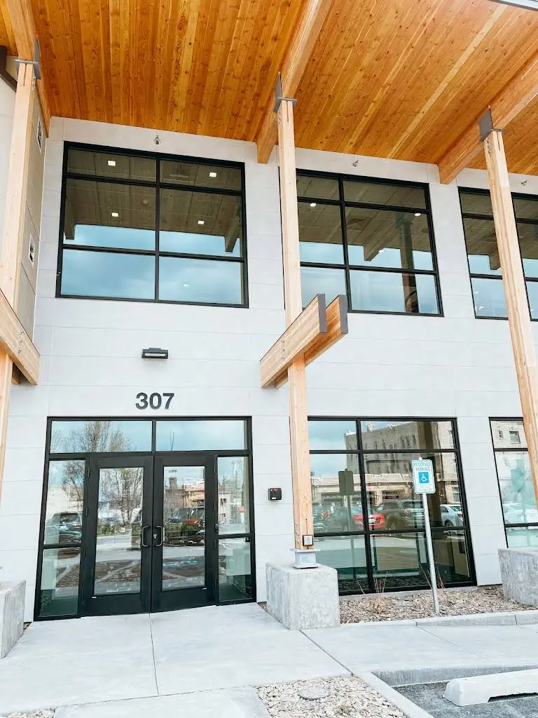 Spokane Periodontics & Implants