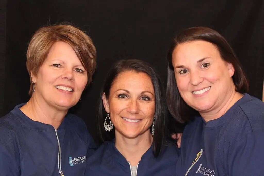 Henricksen Family Dental