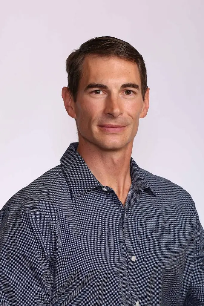 Richard R Walker DDS PS