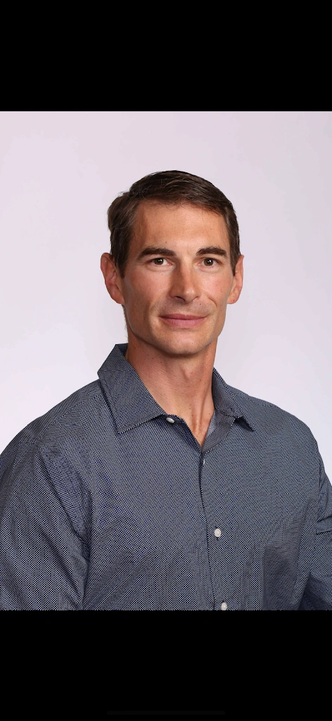 Richard R Walker DDS PS