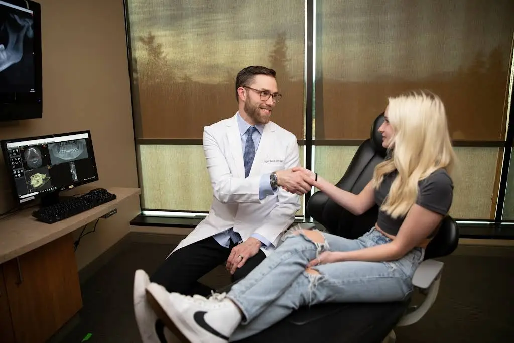 Kitsap Oral, Maxillofacial & Dental Implant Surgery