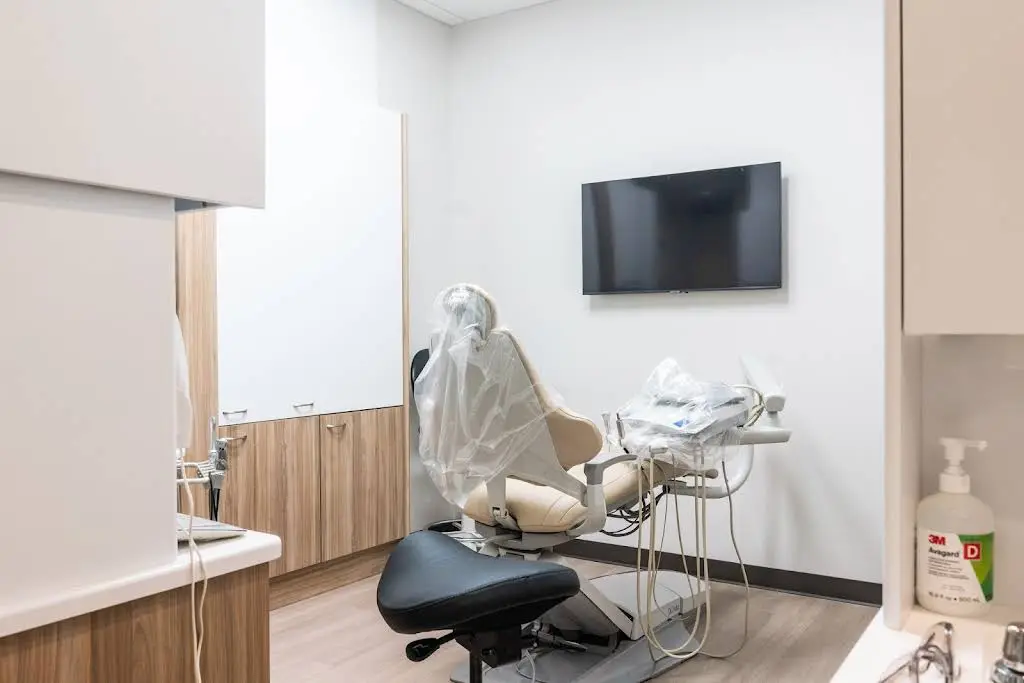 Totem Lake Dental: Dr. Andy Trinh, DDS.