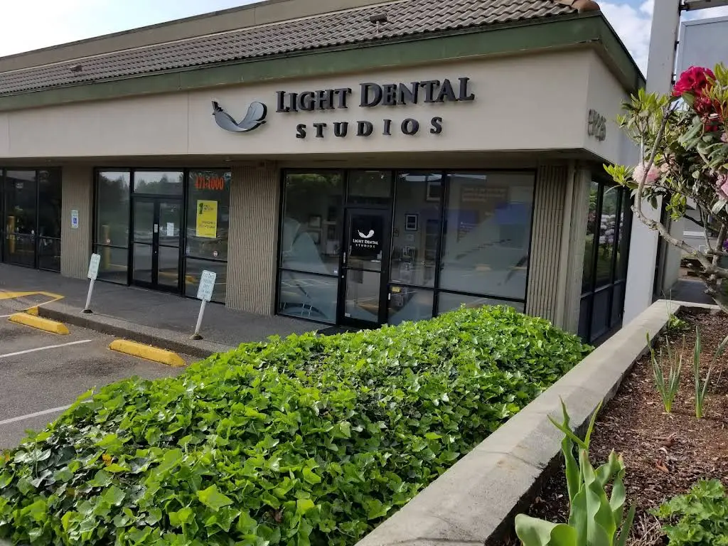 Light Dental Studios of Tacoma Mall Boulevard