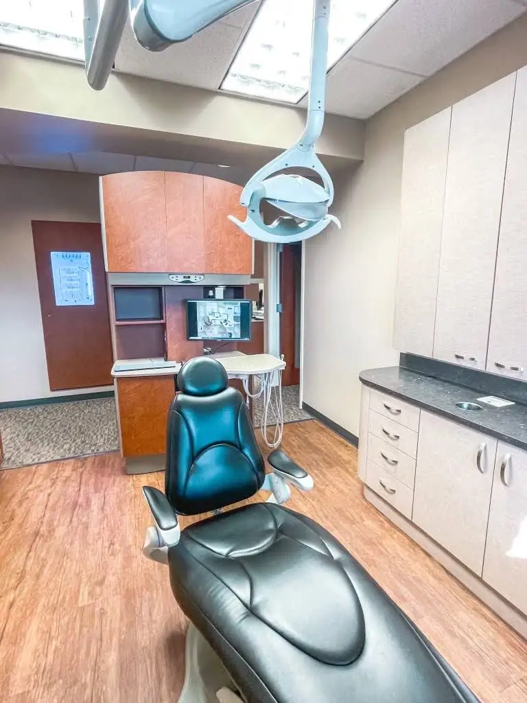 Broadway Heights Dental
