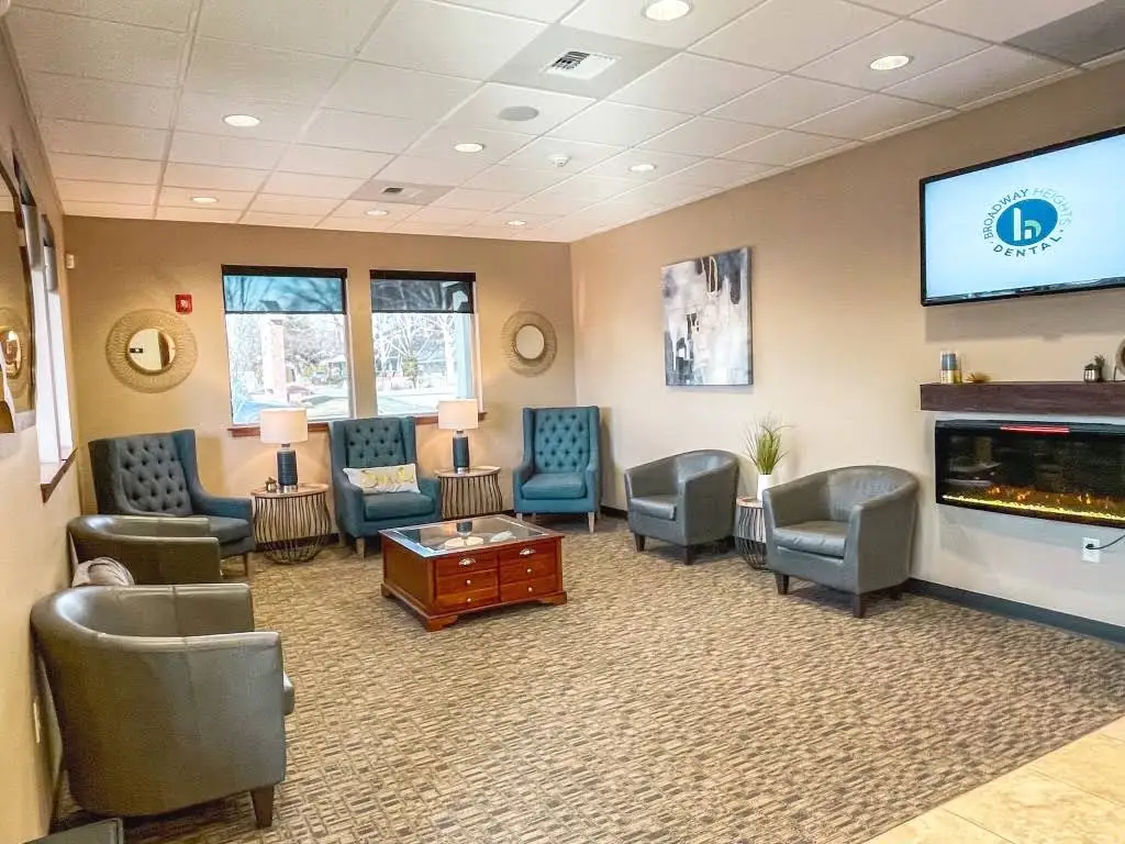 Broadway Heights Dental