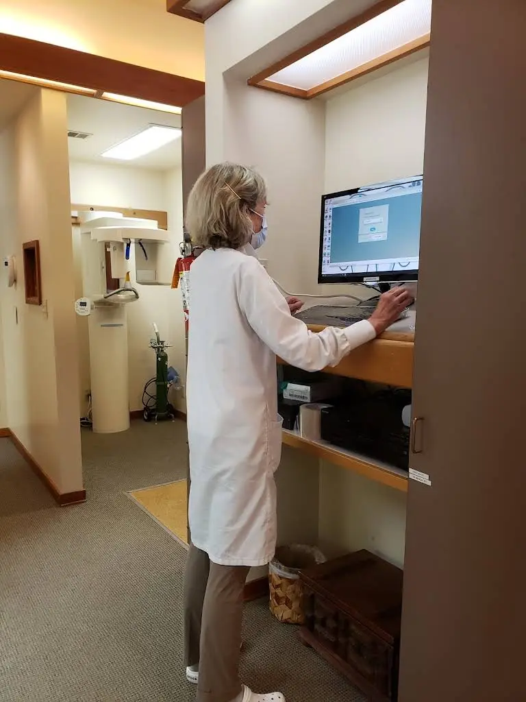 Fiscus Dentistry Bainbridge Island