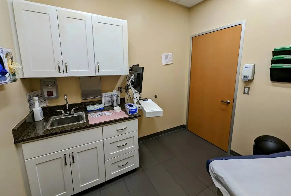 Sea Mar White Center Medical Clinic