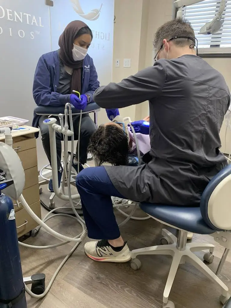 Light Dental Studios of Burien