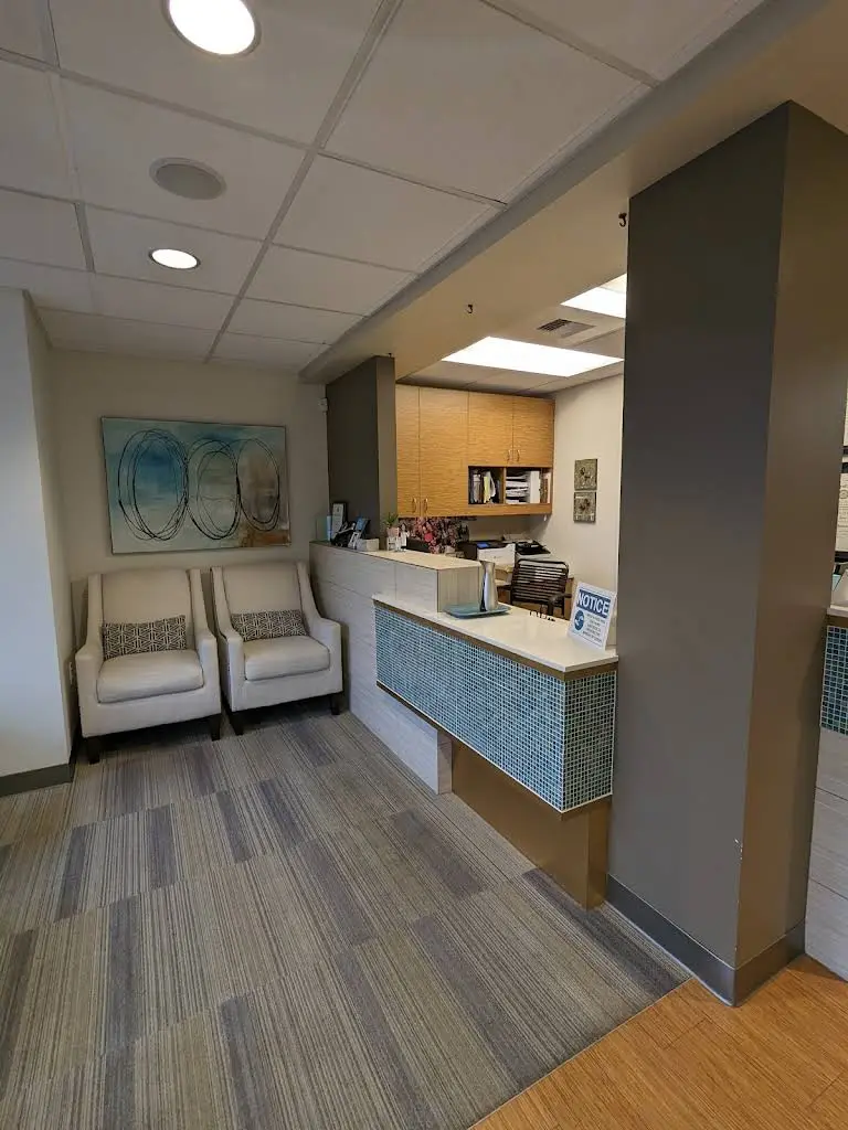 Fife Dental Center / Dr. Lisa L. Buttaro