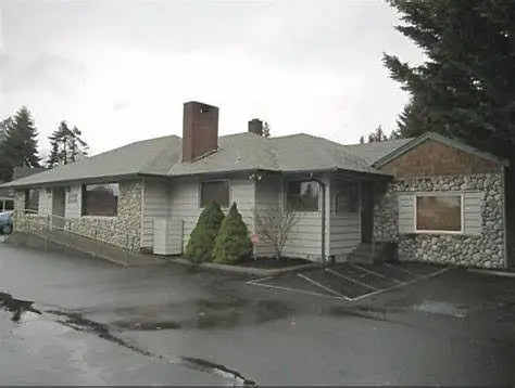 Centralia Denture Clinic - by George Barr LD