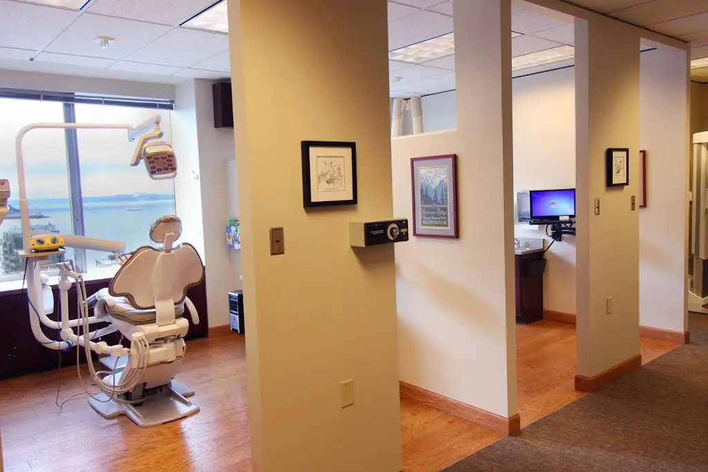 Seattle Smiles Dental