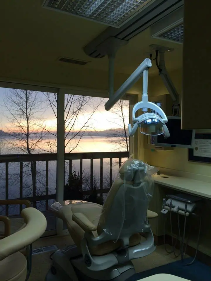 North Seattle Restorative and Preventative Dentistry: Jennifer S Emerson, DDS