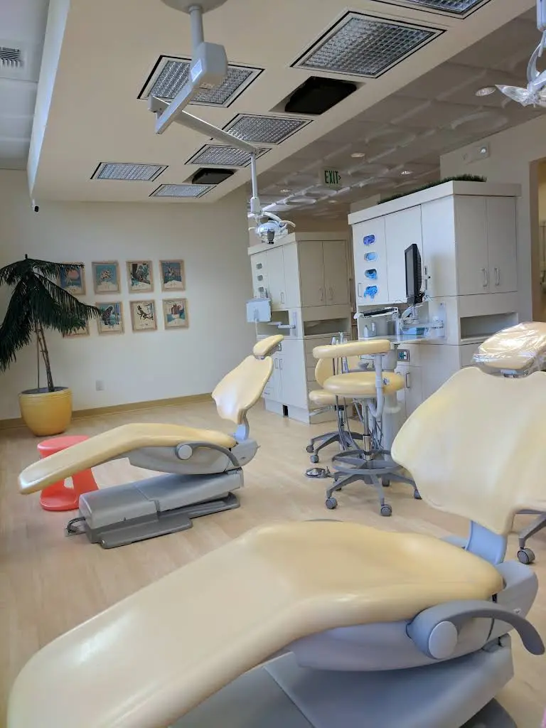 Molly Gunsaulis, DDS Dentistry for Children