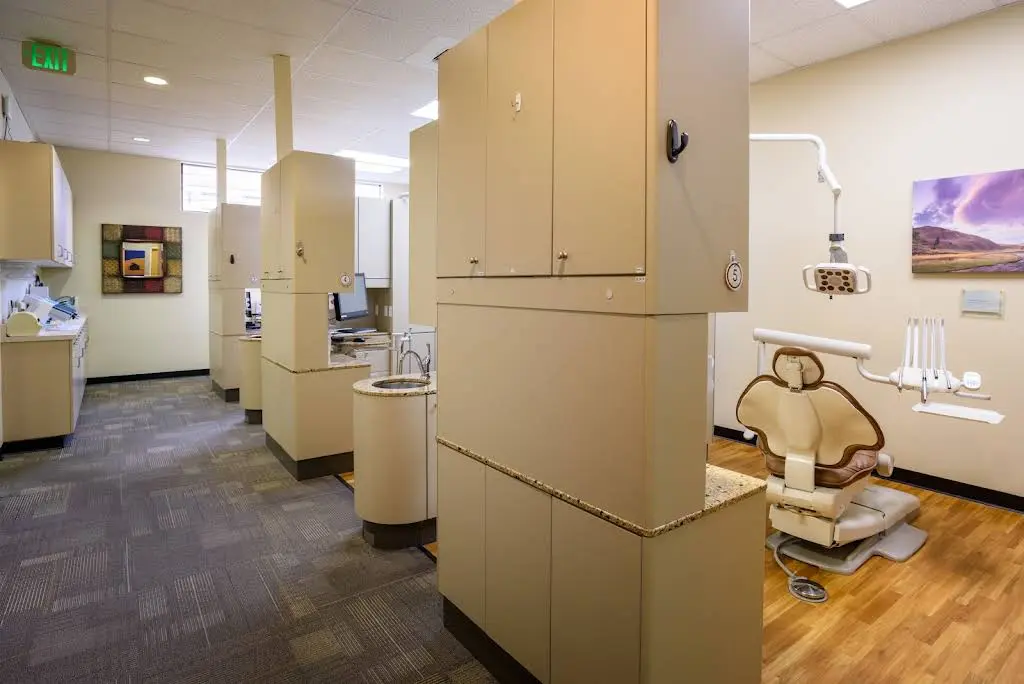 Queen Anne Hilltop Dental